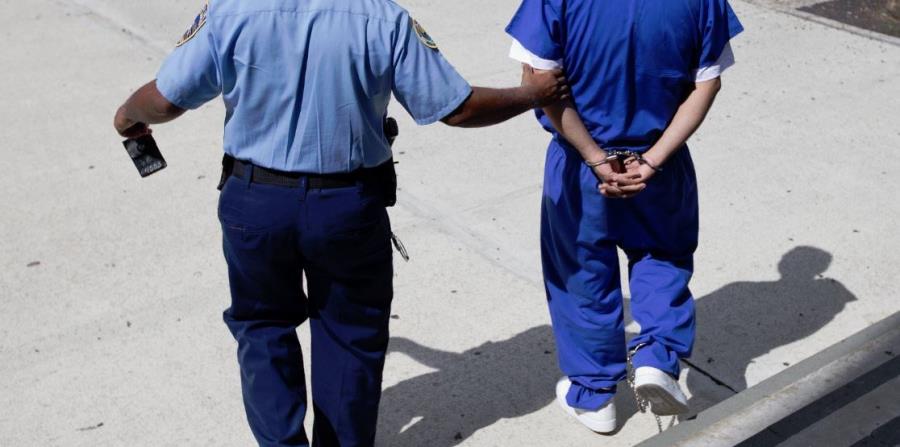 El fugitivo cumplía una probatoria por violación al artículo 404 de sustancias controladas (horizontal-x3)