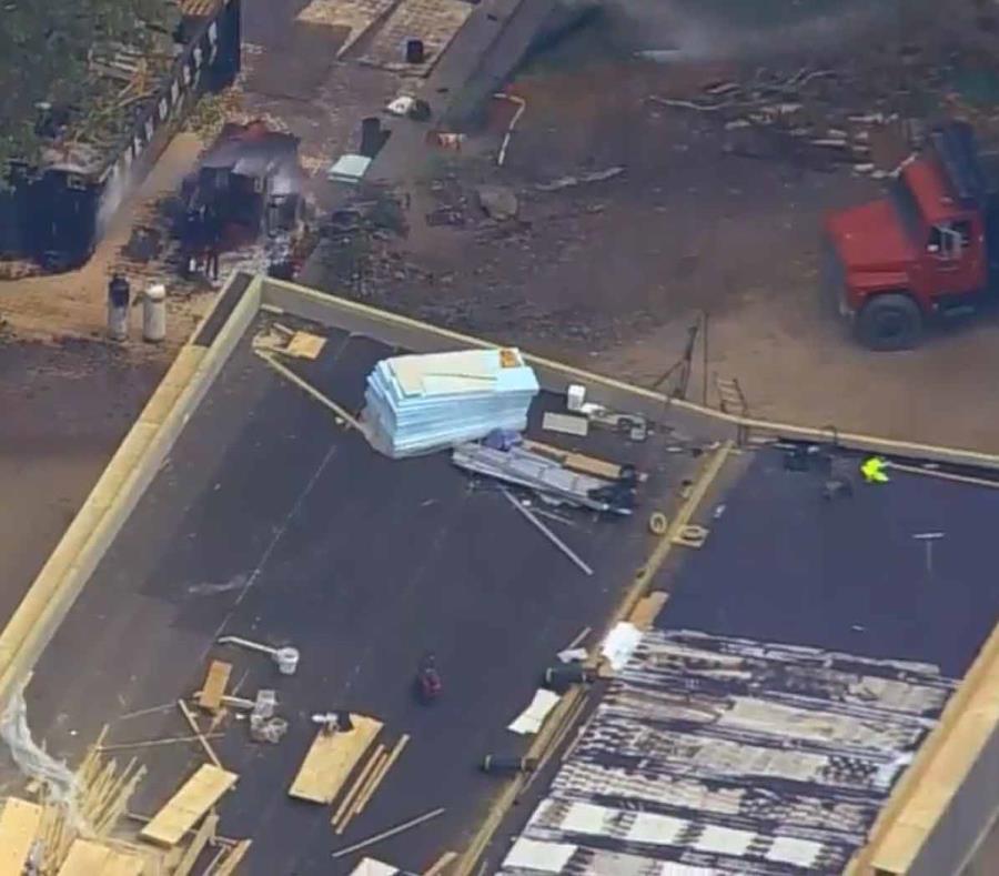 Los tanques que explotaron estaban en un área de construcción. (Captura de ABC) (semisquare-x3)