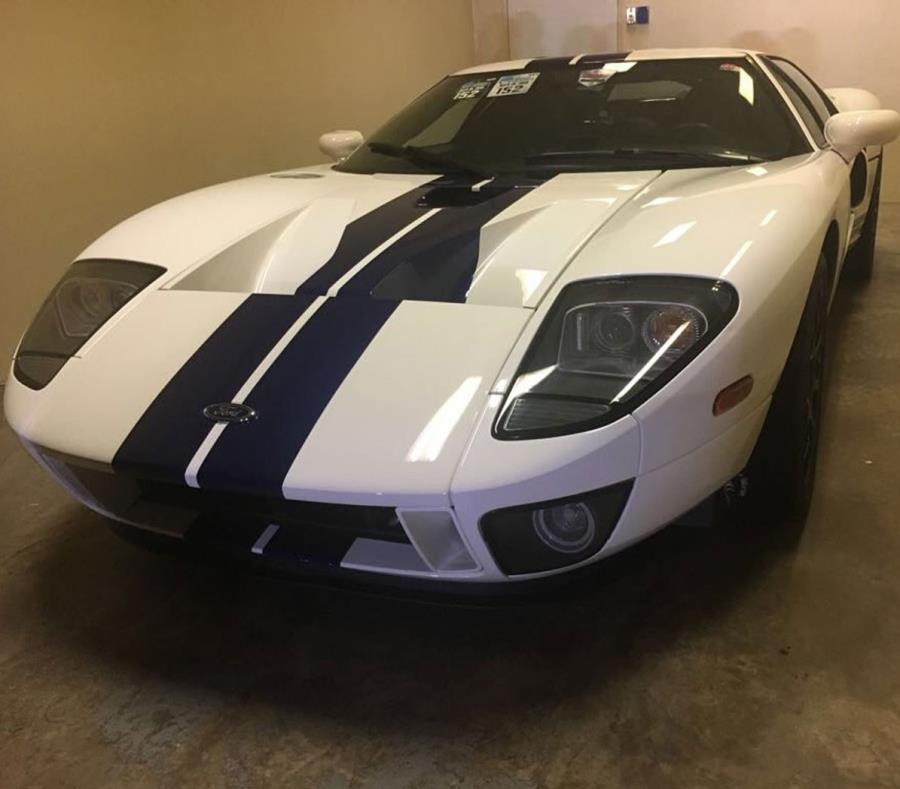 Imagen del auto Ford GT 40, el cual fue embargado por el Departamento de Hacienda. (Suministrada) (semisquare-x3)