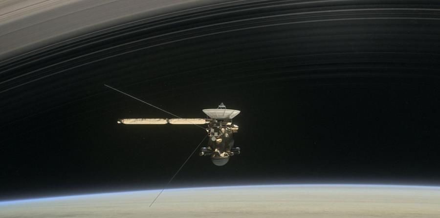 La nave no hará fotos durante su caída final a través de la atmósfera de Saturno. (horizontal-x3)