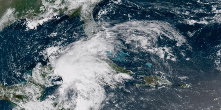 Imagen de satélite de la baja presión que tiene alto potencial de desarrollo ciclónico. (Captura / NOAA) (horizontal-x3)