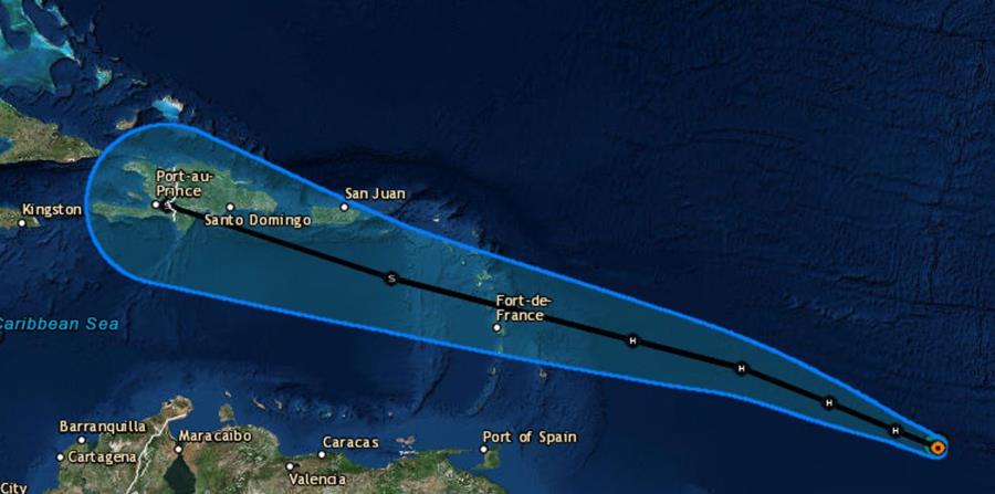 Imagen de la trayectoria trazada por el Centro Nacional de Huracanes. (Captura / NOAA) (horizontal-x3)