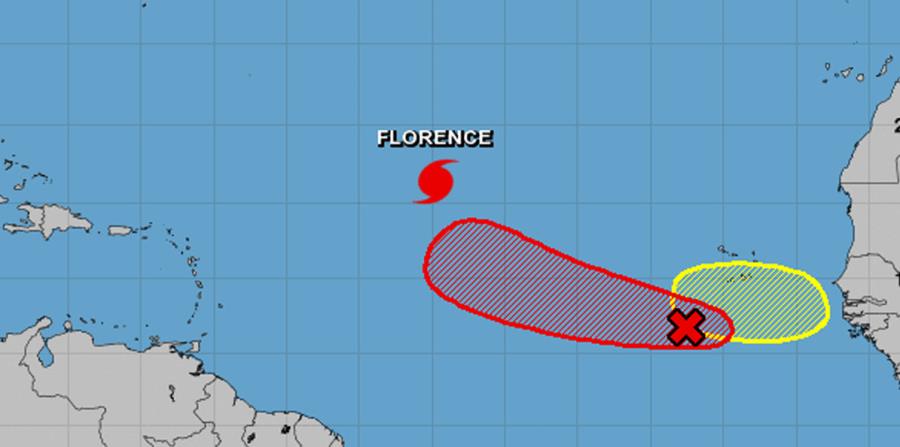 Mapa de trayectorias de los tres sistemas que se desarrollan al este de la zona del Caribe. (Captura / NOAA) (horizontal-x3)