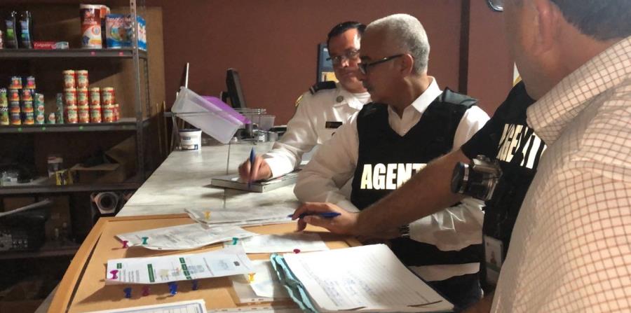 El Departamento de Hacienda realizó un operativo en conjunto con la Policía y el Cuerpo de Bomberos. (Suministrada) (horizontal-x3)