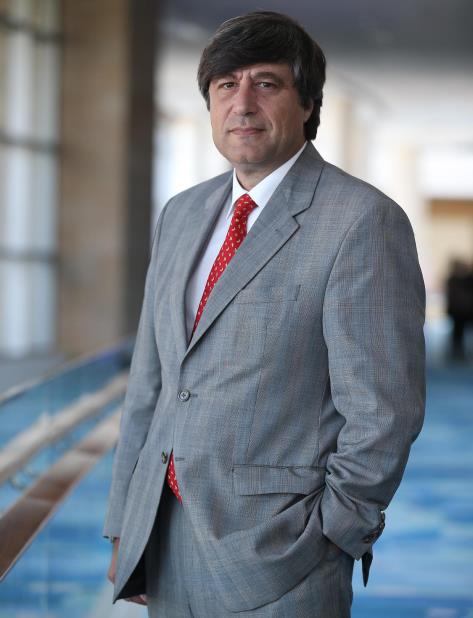 Gustavo Sorgente, director de Cisco para las regiones andina, caribeña y centroamericana, aseguró que es el momento para que reeducar a la población de modo que más personas se inserten en la tecnología. (GFR Media) (vertical-x1)