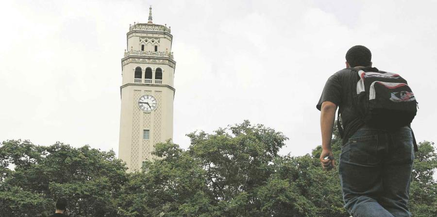 El crédito de los estudiantes de bachillerato aumentó $115 a partir de este semestre. (GFR Media) (horizontal-x3)