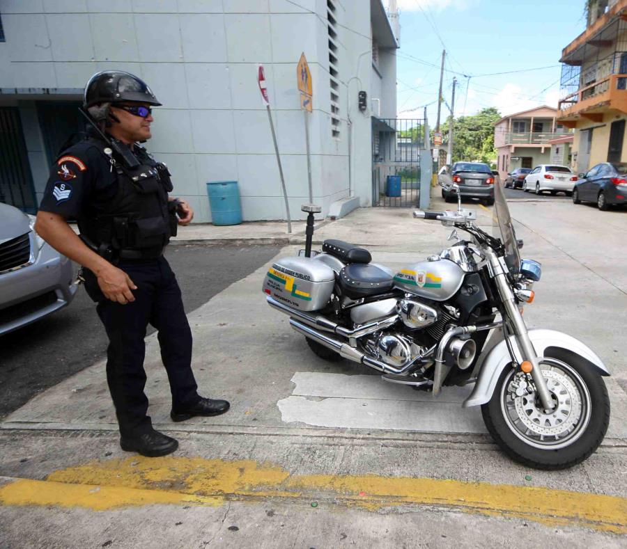 El aumento incluirá a los cadetes y policías auxiliares, policías graduados, sargentos, tenientes y capitanes. (GFR Media) (semisquare-x3)