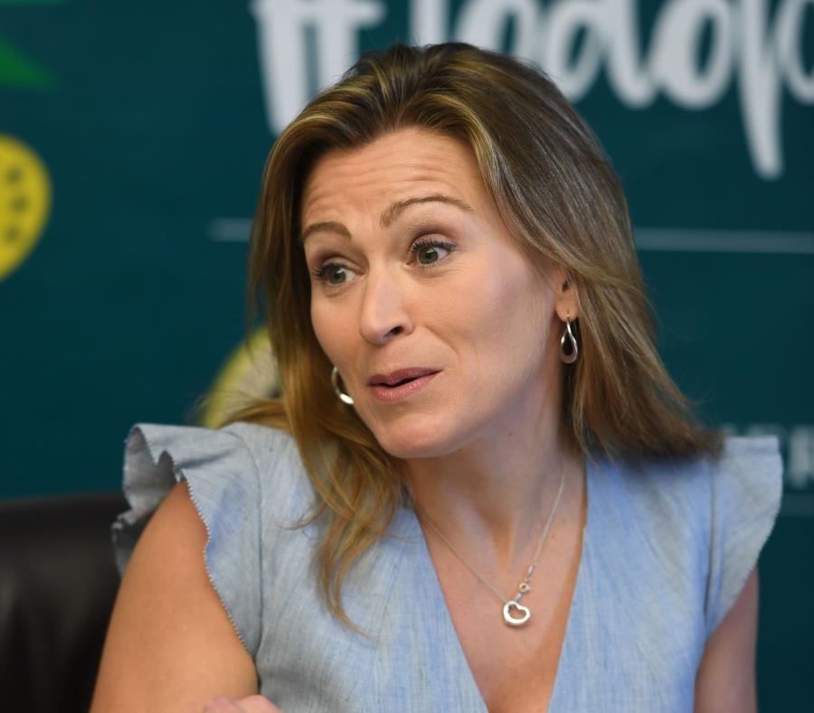 La secretaria de Educación, Julia Keleher (semisquare-x3)