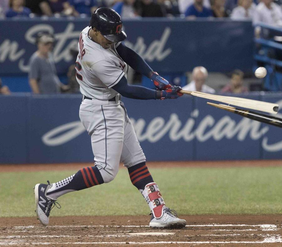 Francisco Lindor (semisquare-x3)