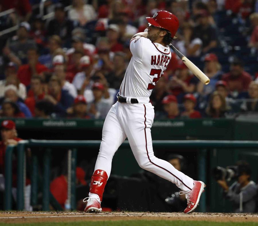Bryce Harper bateó en 2018 para promedio de .249 con 34 cuadrangulares y 100 carreras empujadas. (semisquare-x3)