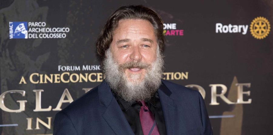 Russell Crowe (horizontal-x3)