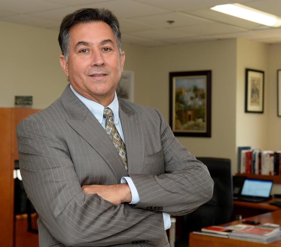 Carlos Rivera Vélez presidió anteriormente la Asociación de Industriales de Puerto Rico, y recientemente tomó el liderato del Conglomerado Industrial de Dispositivos Médicos. (semisquare-x3)
