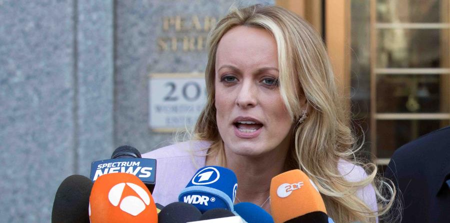 Stormy Daniels defiende que tuvo una aventura con Trump en 2006, cuando el magnate ya estaba casado con Melania Trump. (horizontal-x3)