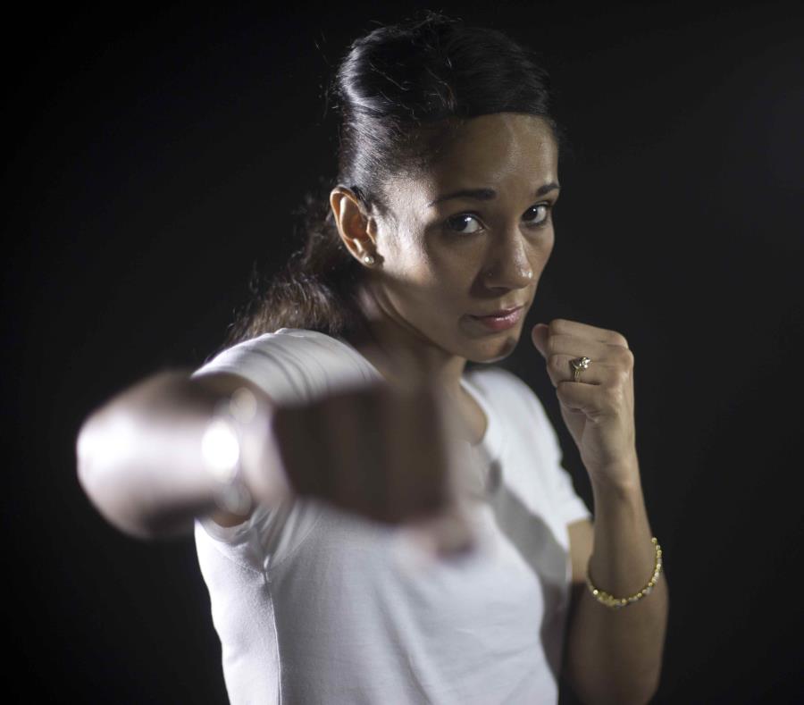 Amanda Serrano oficializa su salto a las artes marciales mixtas (semisquare-x3)