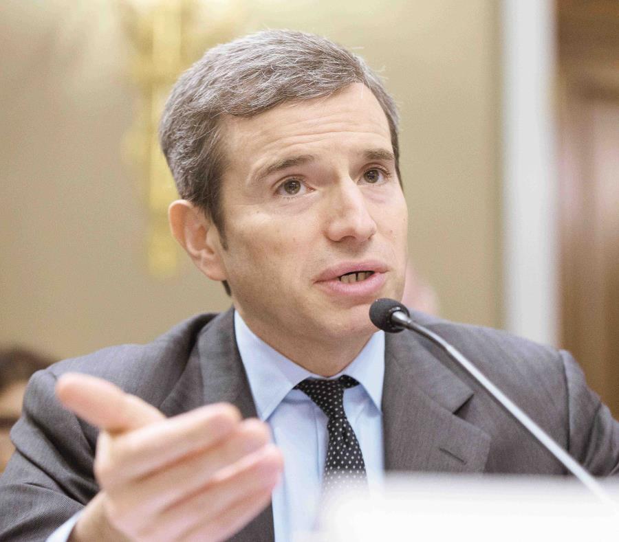 Antonio Weiss destacó la importancia de establecer un período de transición “claro” para cualquier nuevo status político para la isla. (AP / Manuel Balce Ceneta) (semisquare-x3)