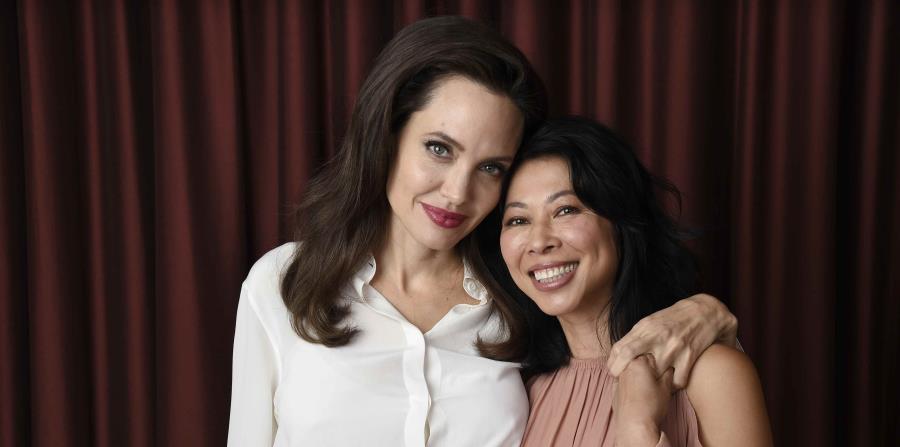 Angelina Jolie se mueve entre su familia y Camboya (horizontal-x3)