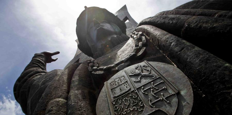 La Universidad de Coimbra y el Instituto Superior Técnico (IST) de Lisboa van a comprobar una de estas hipótesis: si el navegante era portugués y, además, si su nombre real era Pedro Ataíde, como se conoció a un corsario luso del siglo XV. (horizontal-x3)