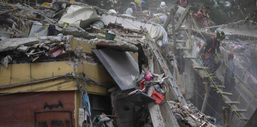 Los tres terremotos registrados en las últimas tres semanas en México han ocasionado más de 430 muertos (horizontal-x3)