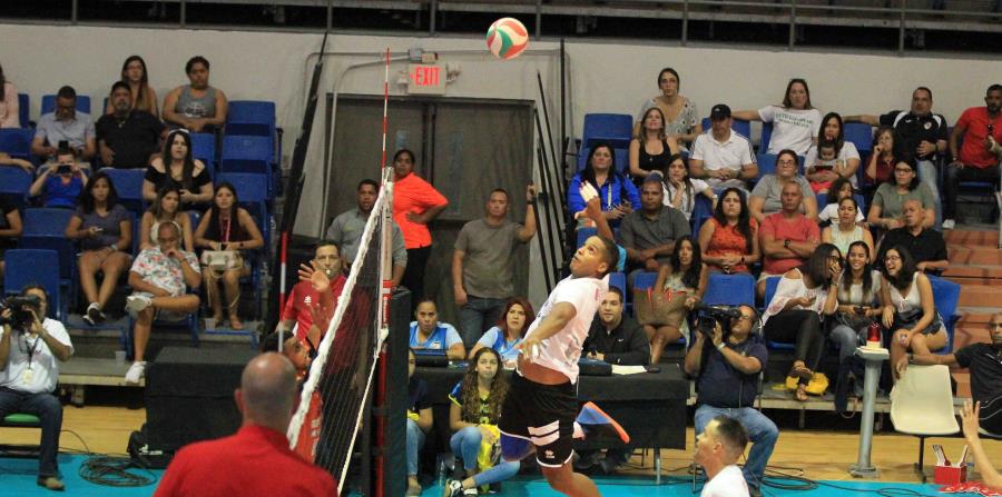 Jorge Mencía logró 15 puntos en el triunfo de los Llaneros. (GFR Media) (horizontal-x3)
