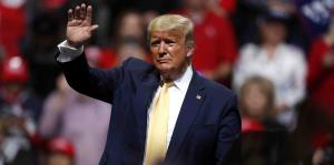 Donald Trump arremete contra la película "Parasite" durante un mitin en Colorado