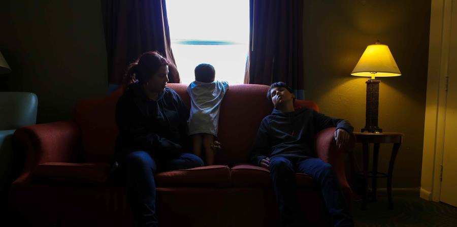 Una familia boricua alojada en un hotel de Florida (horizontal-x3)