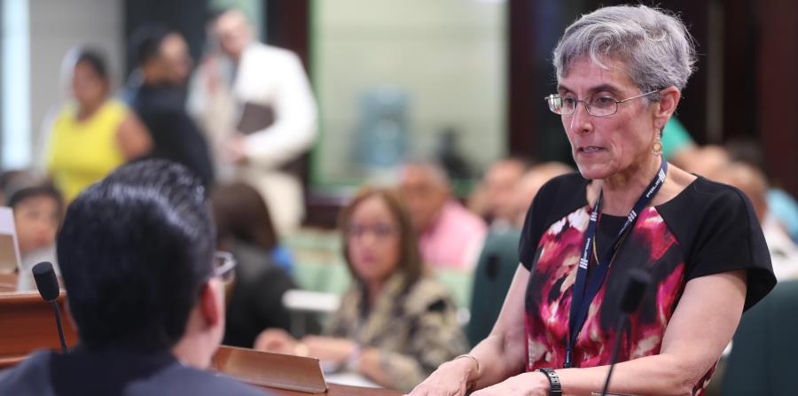 Hernández se expresó satisfecha con las labores realizadas por el Negociado de Drogas y Control de Vicio, a pesar de los bajos números que reportan en renglones como el esclarecimiento. (horizontal-x3)
