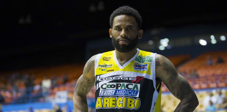 El baloncelista Walter Hodge (horizontal-x3)