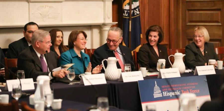 Menéndez, Klobuchar, Schumer, Cortez Masto y Murray. (Suministrada) (horizontal-x3)