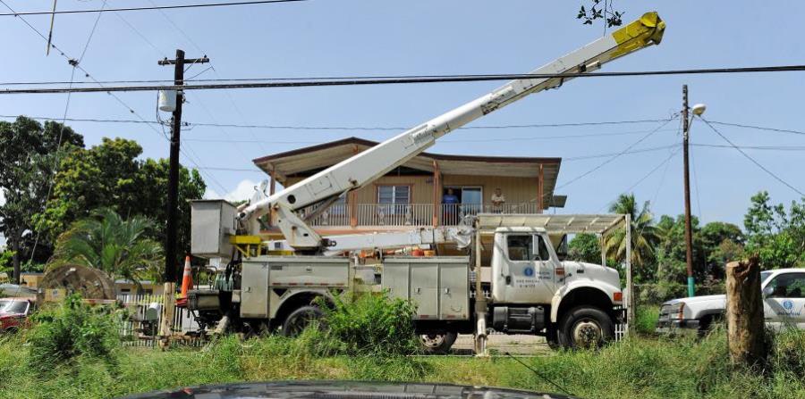 Hurricane Maria left 1.5 million customers of the Puerto Rico Electric Power Authority (PREPA) without energy. (horizontal-x3)