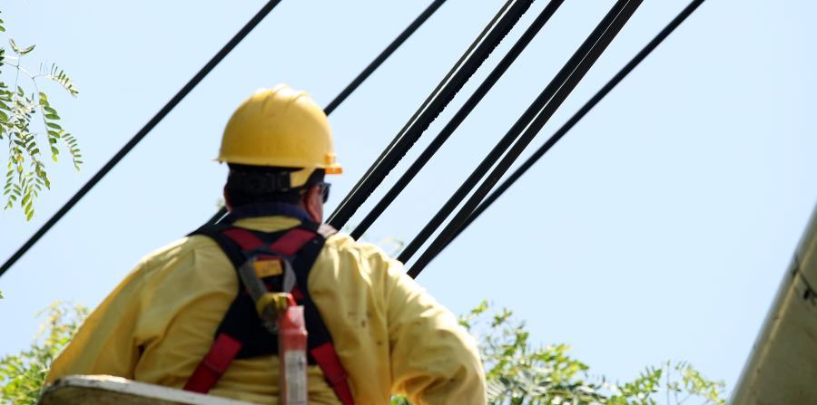 Encuentran Muerto A Un Empleado De Compa 241 237 A El 233 Ctrica