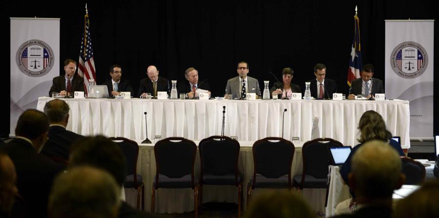 Since last October, the Board appointed an independent committee to investigate the causes of the Puerto Rican financial collapse. (horizontal-x3)
