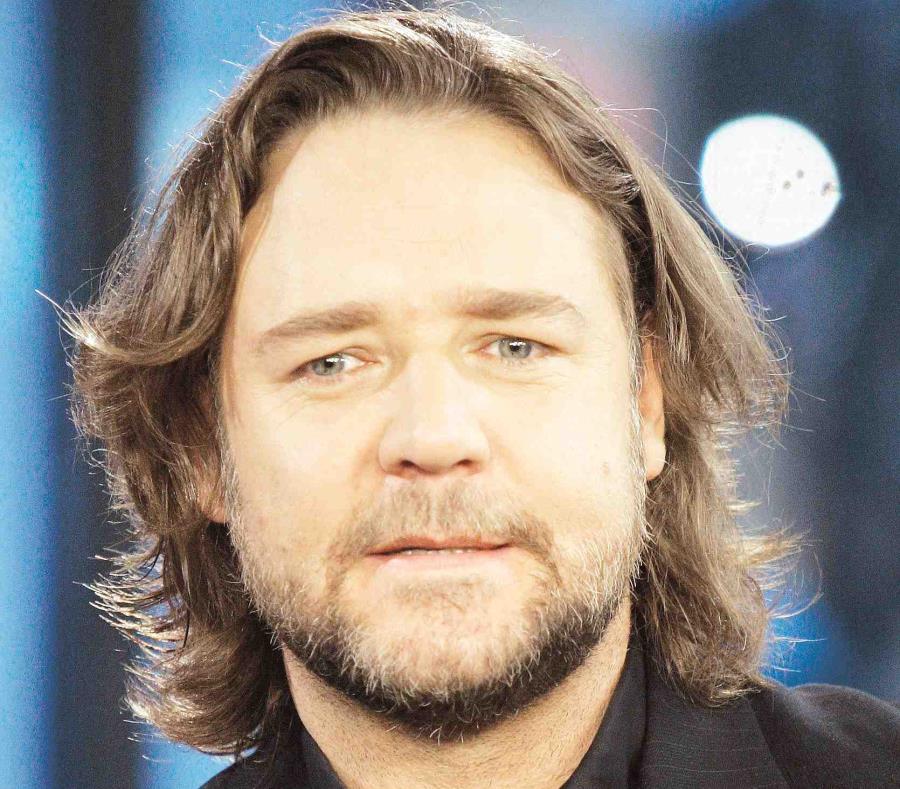 Russell Crowe está de visita en el país. (semisquare-x3)