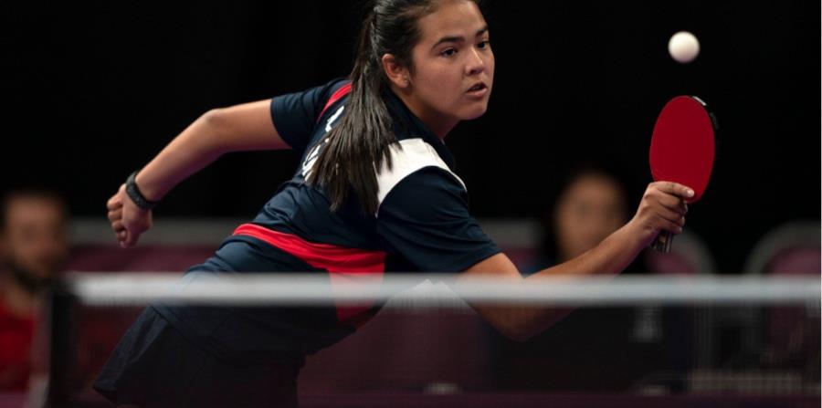 Adriana Díaz perdió en la ronda de octavos de final y quedó fuera a pesar de ganar de manera invicta la fase de grupos. (horizontal-x3)