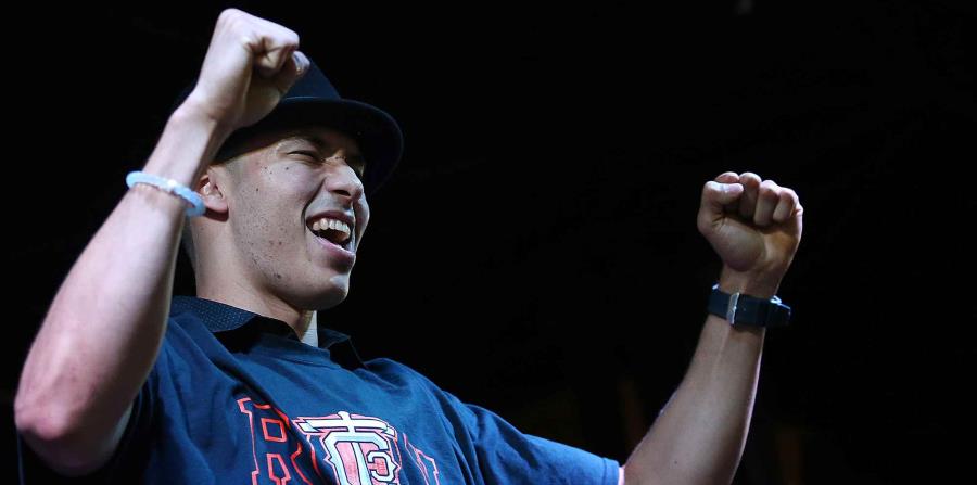 Carlos Correa (horizontal-x3)