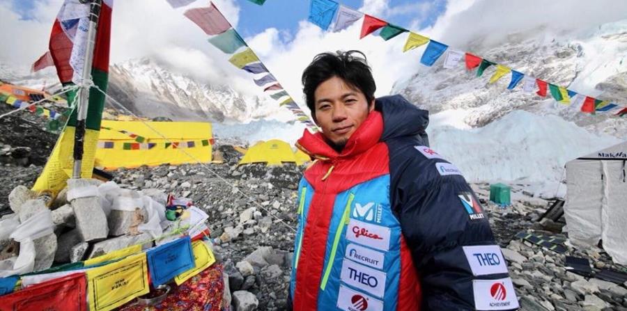 Muere en Everest el escalador japonés que intentó subir tras el terremoto (horizontal-x3)