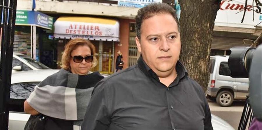 Procesan a la viuda y al hijo de Pablo Escobar por lavado de dinero (horizontal-x3)