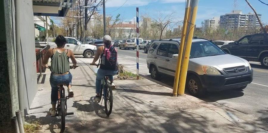 Las bicicletas han sido una alternativa para muchos tras el paso del huracán María. (Libni Sanjurjo) (horizontal-x3)