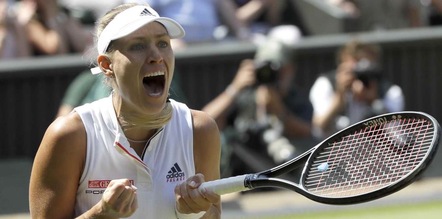 Kerber reacciona luego de conseguir la victoria. (AP) (horizontal-x3)