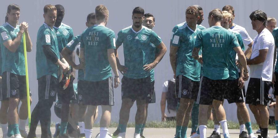 El director deportivo de la federación niega que el equipo esté dividido (horizontal-x3)