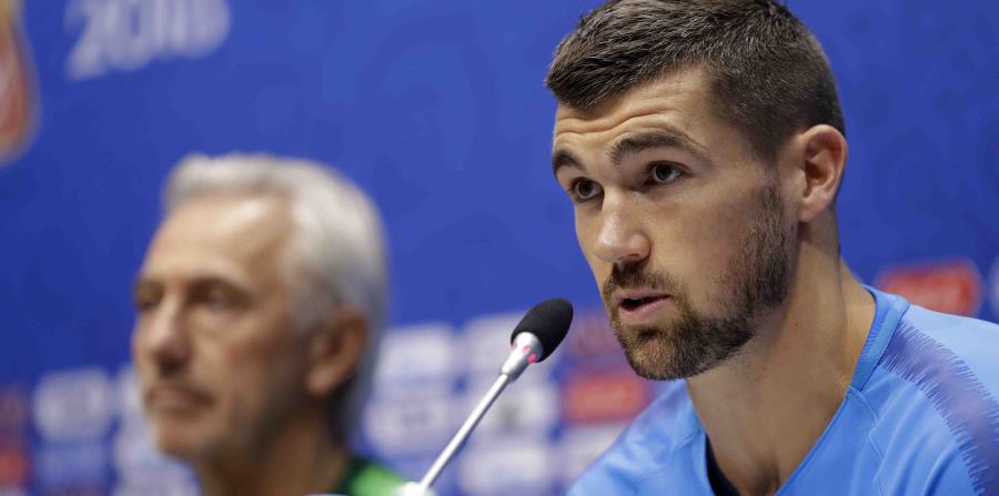 Mathew Ryan, durante una rueda de prensa en Sochi para el Mundial (AP) (horizontal-x3)