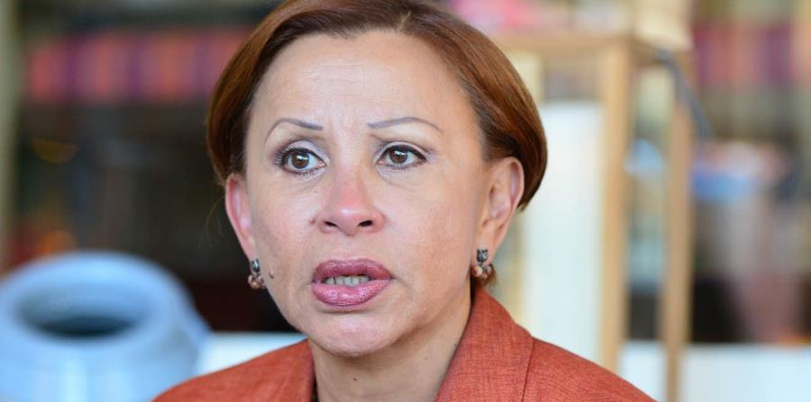 Nydia Velázquez participó en una conferencia de prensa frente al Capitolio federal junto a organizaciones cívicas. (GFR Media) (horizontal-x3)
