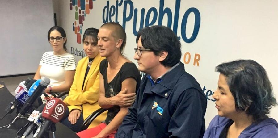 Lesbianas inglesas podrán anotar con sus apellidos a su hija ecuatoriana (horizontal-x3)