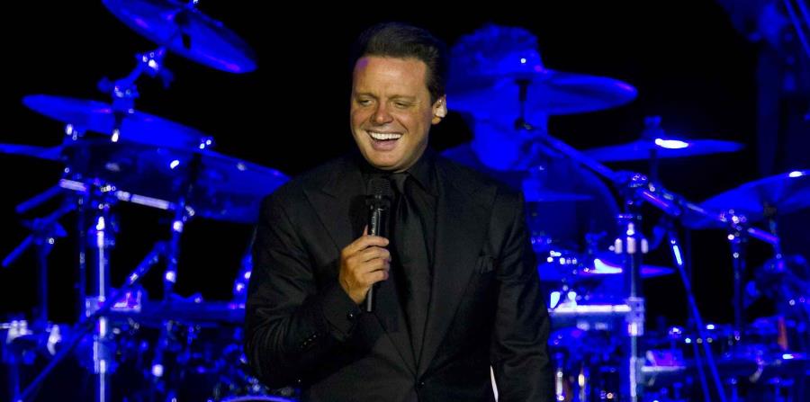 Luis Miguel (horizontal-x3)