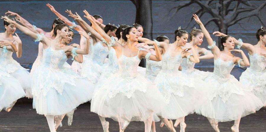 ballet (horizontal-x3)