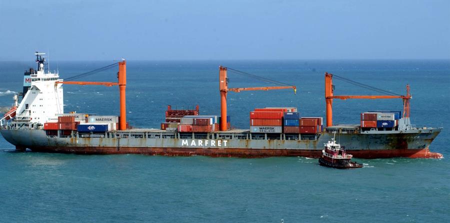 El barco, perteneciente a un armador griego y fletado por una entidad cubana, es operado por una tripulación extranjera. (GFR Media) (horizontal-x3)