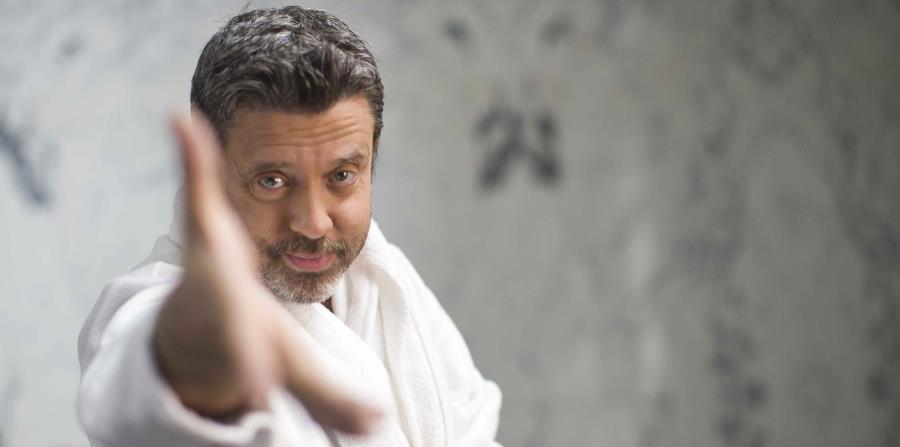Reynold Alexander hará su show de magia en línea