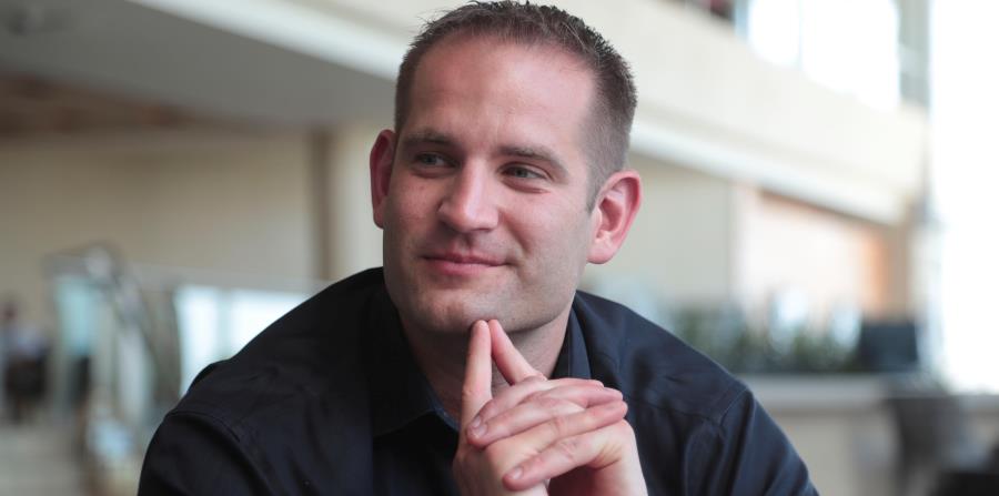 Derek Manky, experto en ciberseguridad, asegura que la vulnerabilidad y los problemas de seguridad en la industria de cuidado de salud, le quitan el sueño. (horizontal-x3)