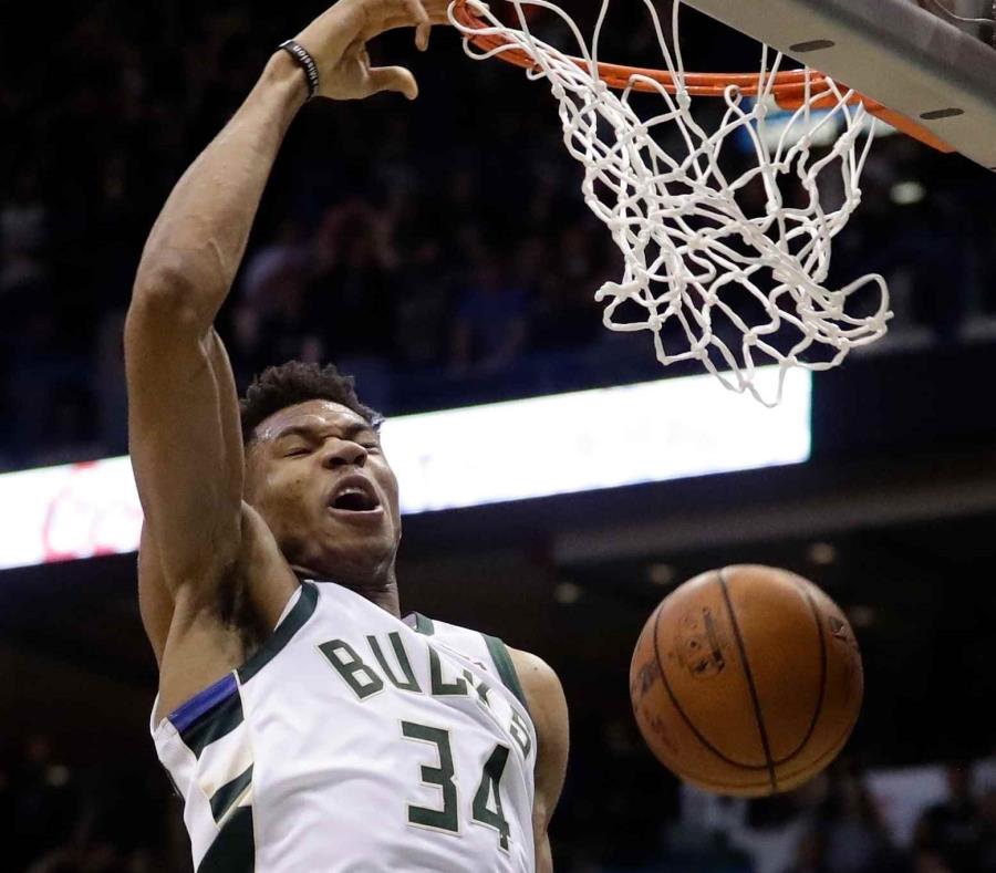 Una vida más: Milwaukee forzó el séptimo Una vida más: Milwaukee forzó el séptimo