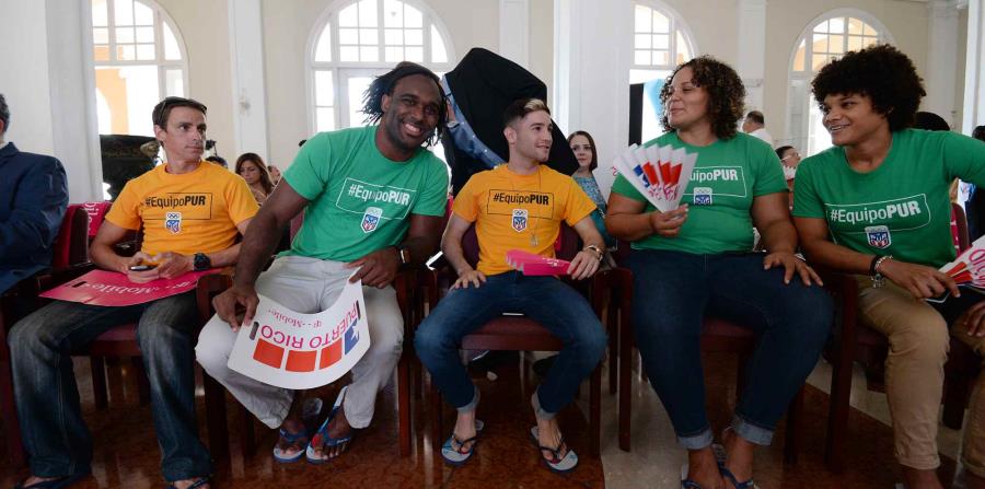 Manny Huerta, Jaime Espinal, Jeyvier Contron, Melissa Mojica y María Pérez (horizontal-x3)