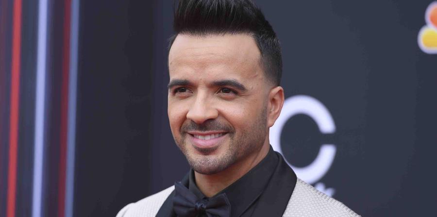 Luis Fonsi prometió sorpresas en su espectáculo. (AP) (horizontal-x3)